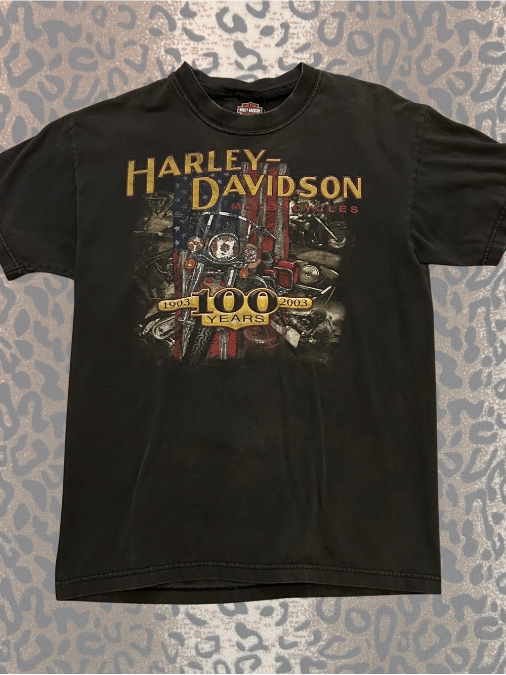 early 2000s Harley Davidson 100th anniversary faded black classic biker t-shirt